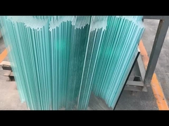 Vidro moderado ultra claro