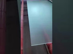 Verre gravé à l'eau-forte acide